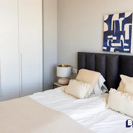 아파트 Prime Penthouse Location By Better Bookings 마르베야