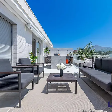 Prime Penthouse Location By Better Bookings * 마르베야