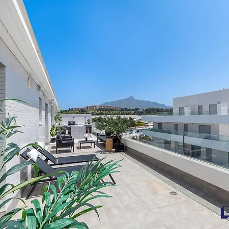 Prime Penthouse Location By Better Bookings 아파트 마르베야